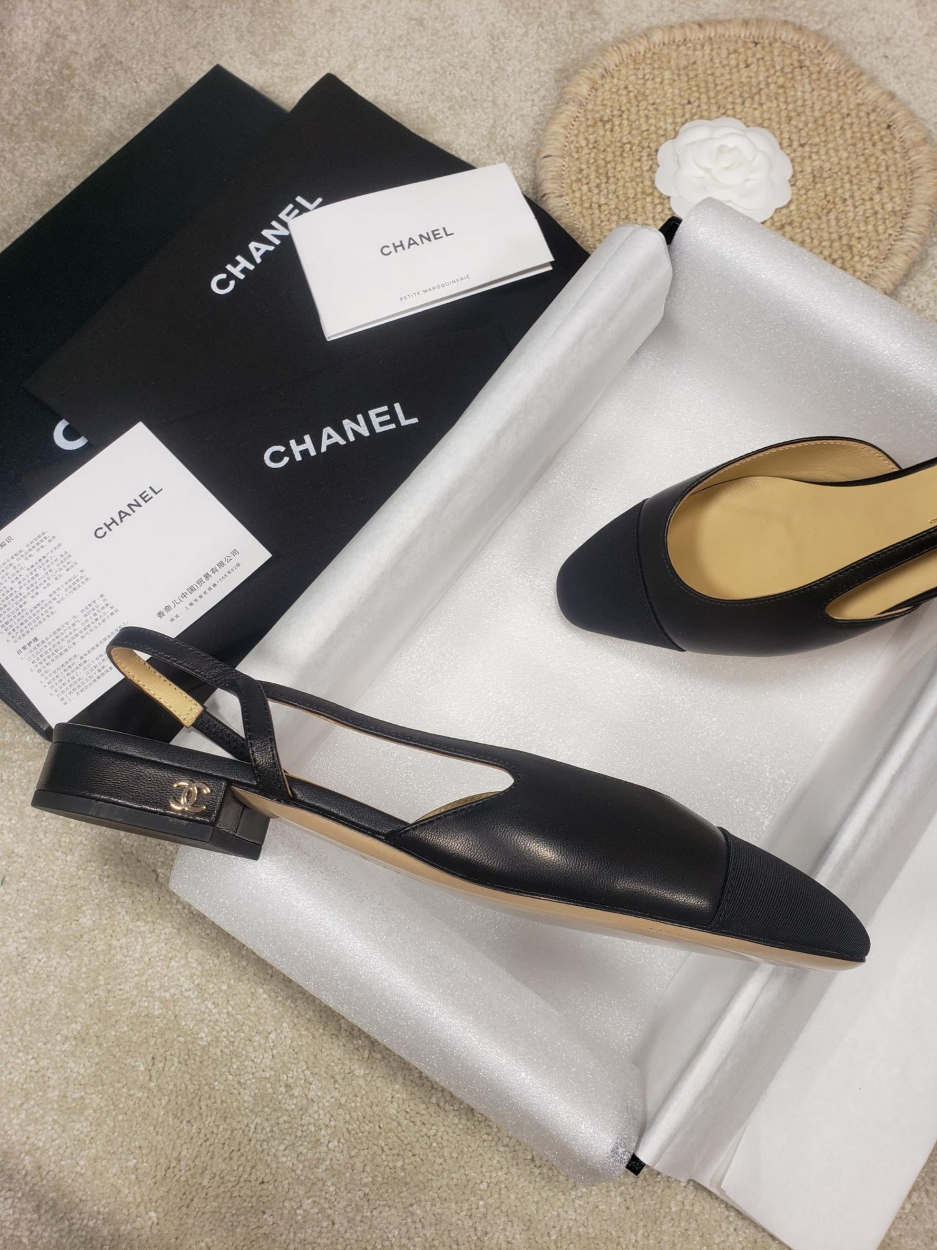 CHANEL FLATS 40 - Image 7