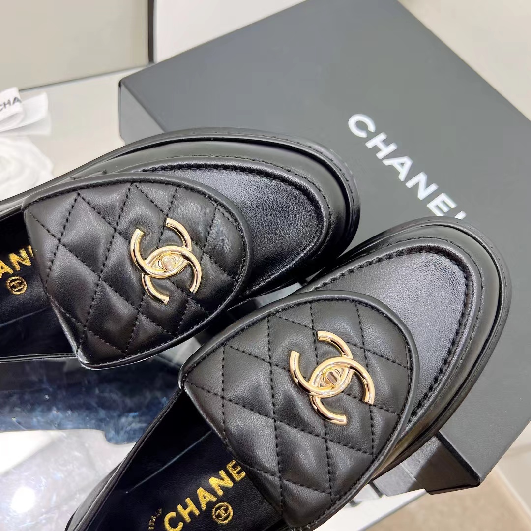 Chanel CC Classic Loafers - Image 7