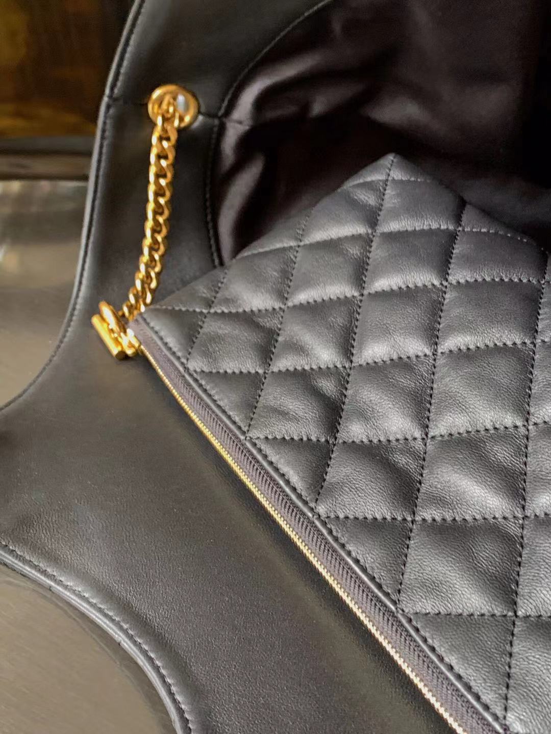 ICARE MAXI SHOPPING BAG IN QUILTED LAMBSKIN - Image 5