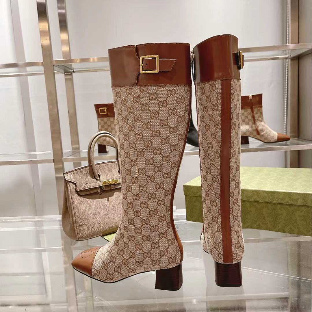 GUCCI Beige GG Supreme Boots - Image 2