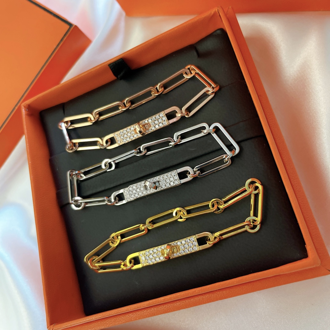 Hermès Kelly Bracelet - Image 2