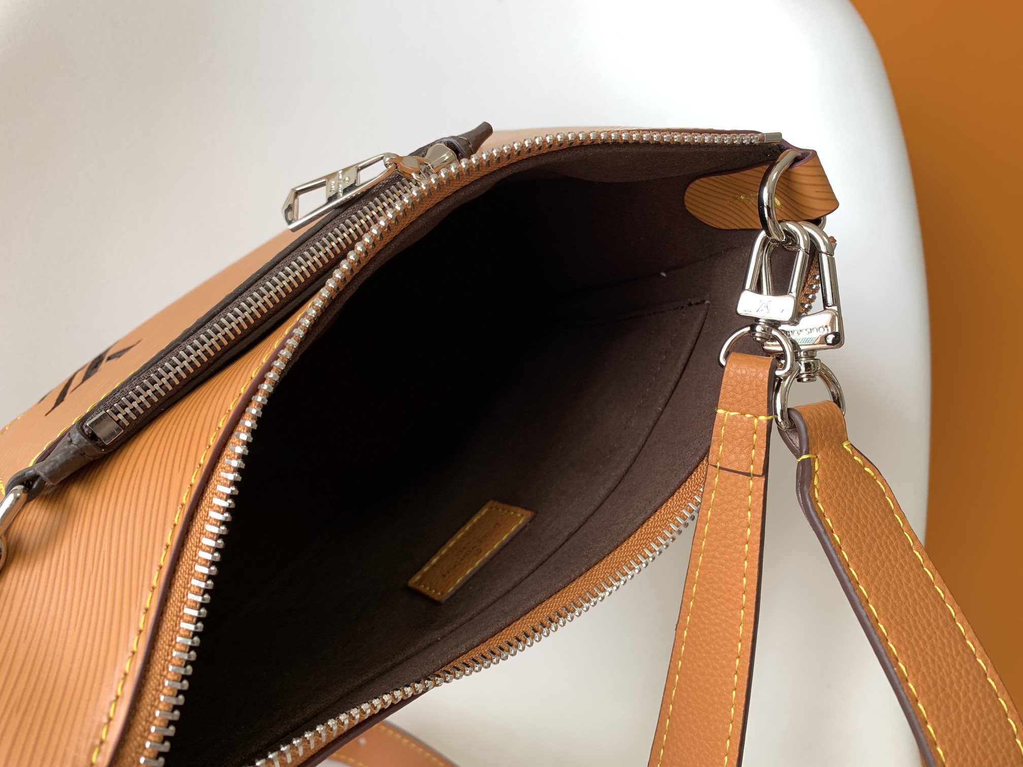 Caramel Marelle Luxe Tote Bag - Image 7