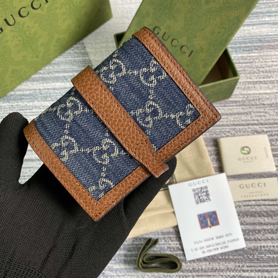 Elegant Compact Cardholder – Premium Luxury Style Wallet for Women - Image 5