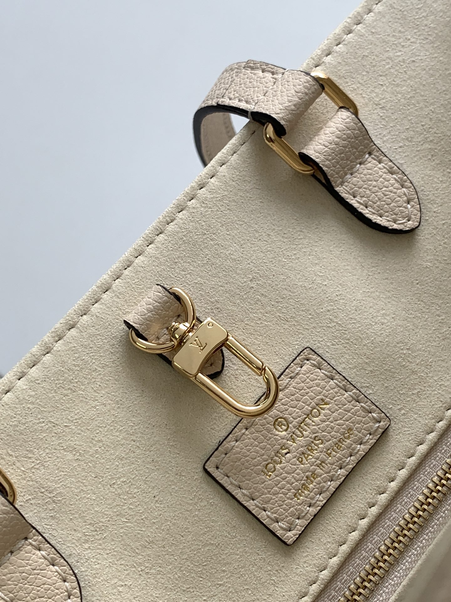 Medium Almond Print Designer-Inspired Handbag – M45494 - Image 5
