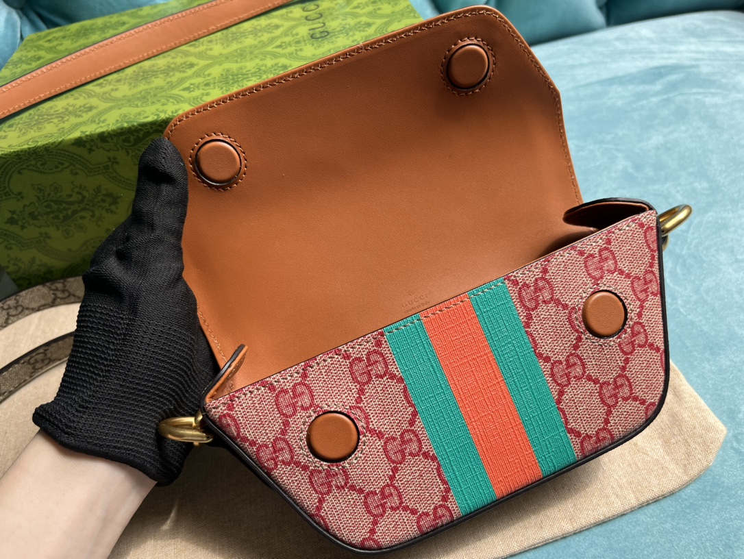Festive Edition Luxury-Inspired Mini Handbag – Elegant Women’s Party Bag - Image 9