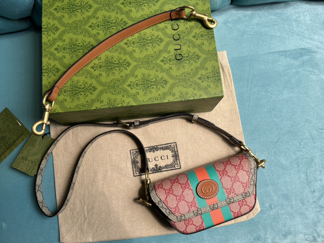 Festive Edition Luxury-Inspired Mini Handbag – Elegant Women’s Party Bag - Image 10