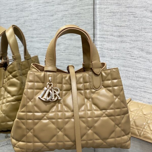 Luxury Medium Caramel Brown Signature Edition Bag – Limited Stock