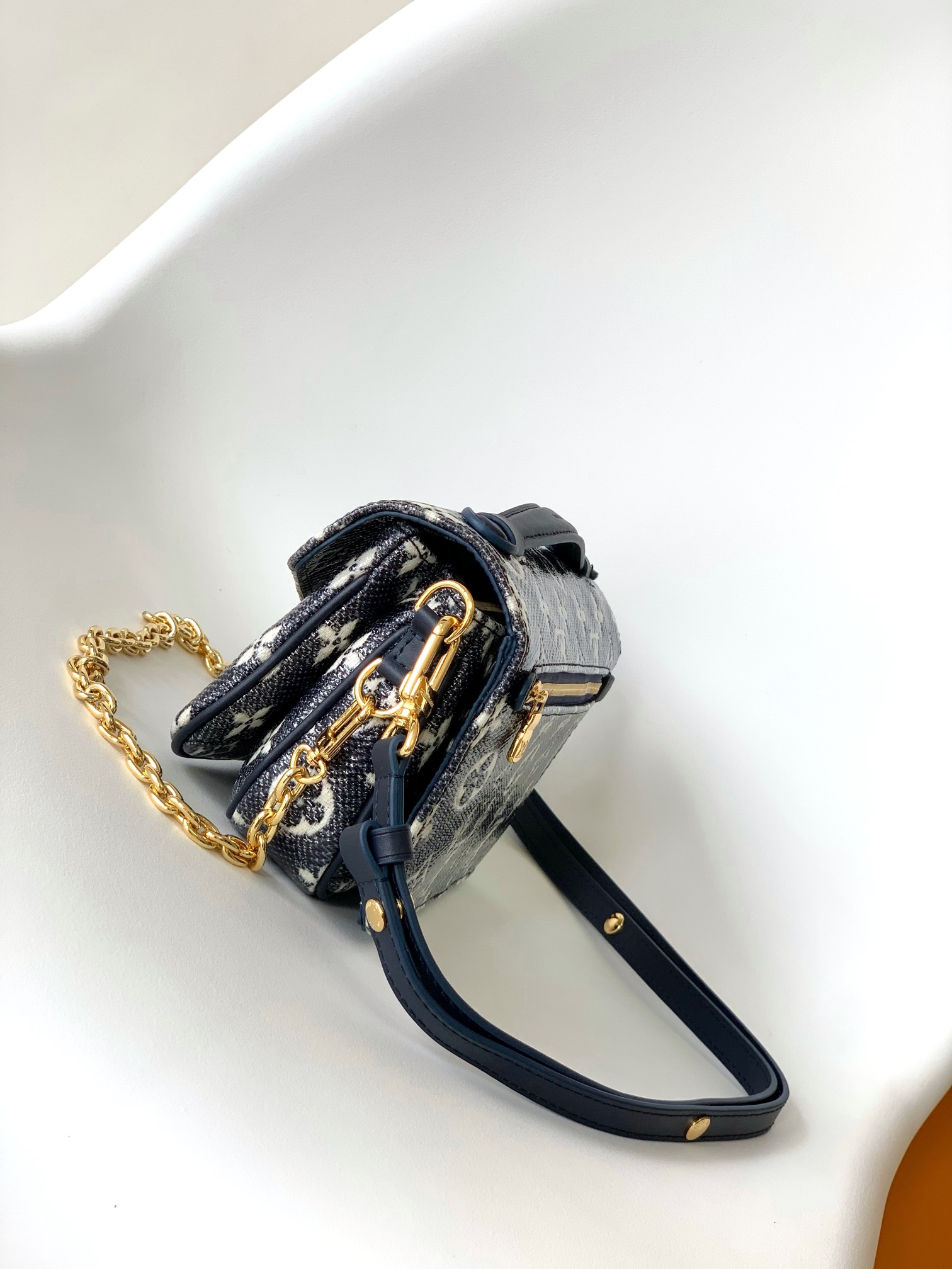 Elite Pochette Métis East-West Luxe Bag - Image 2