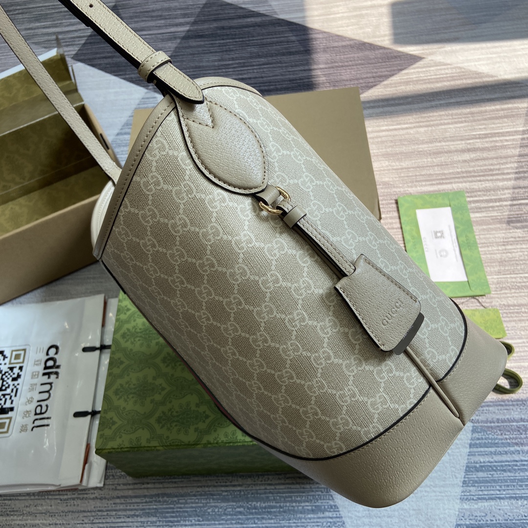 This medium-sized shoulder bag - Image 6