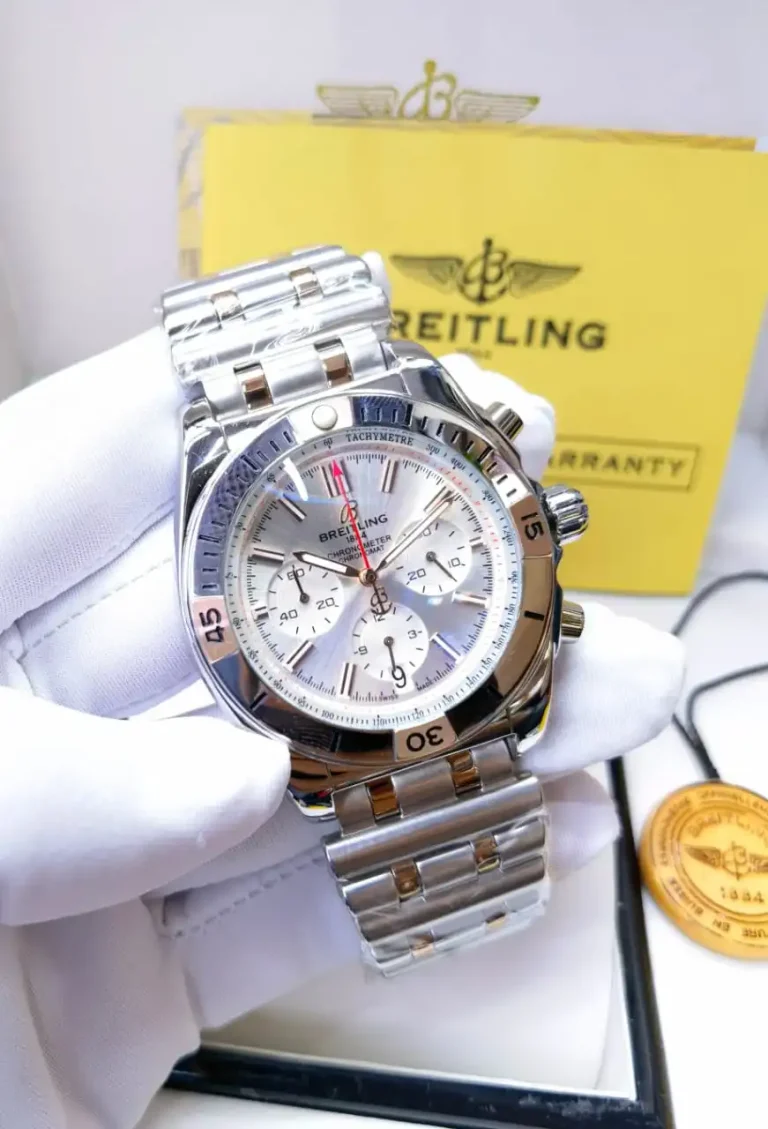 Round Breitling Chronomat Mens Watch - Image 2