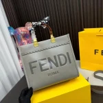 Fendi Sunshine Shopper Leather Tote Bag - Image 2